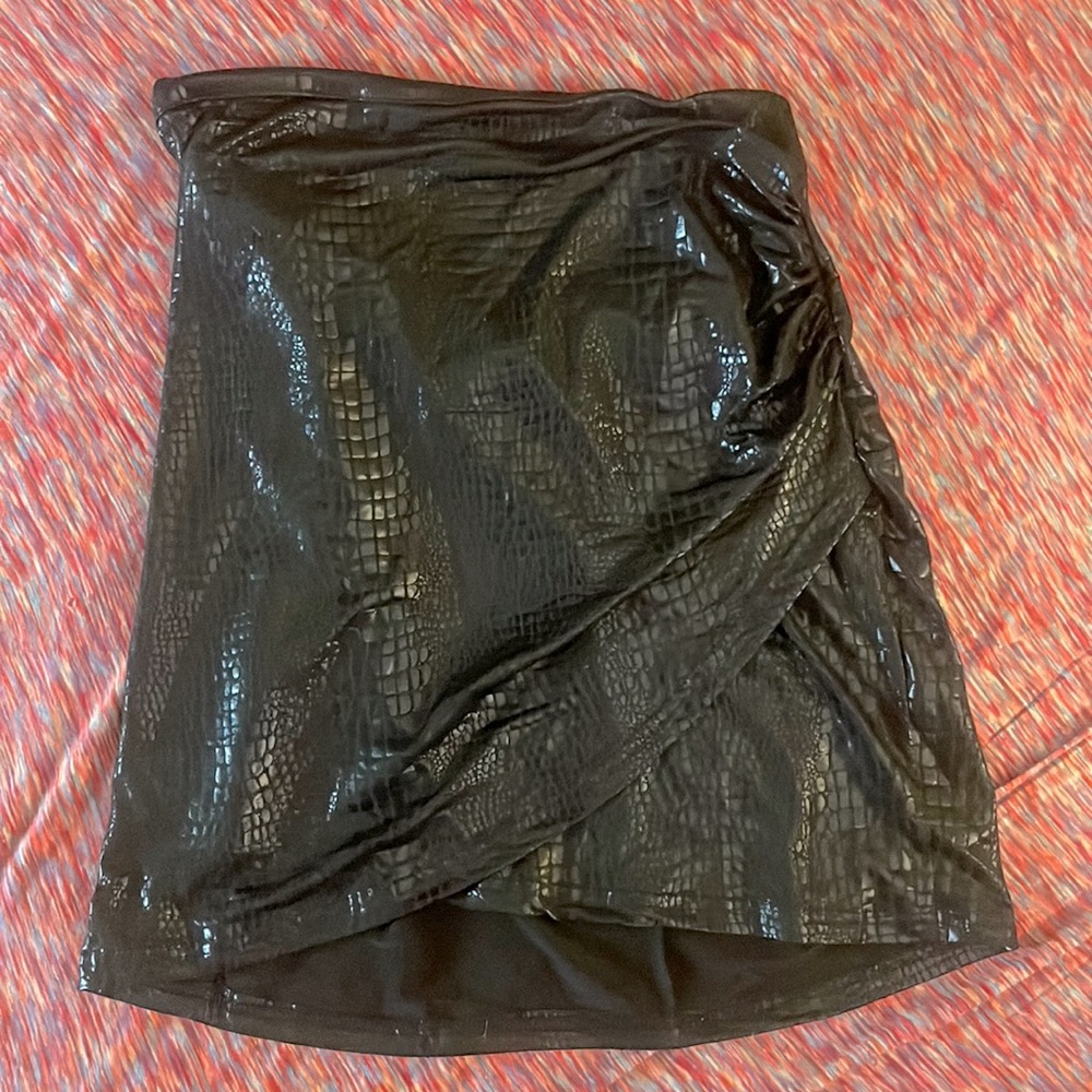 Black faux snake skin skirt